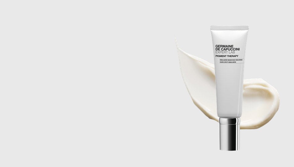 Envase de Pigment Therapy Emulsión Manchas Oscuras de la línea Expert Lab de Germaine de Capuccini