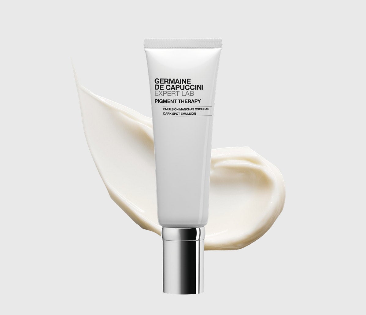 Envase de Pigment Therapy Emulsión Manchas Oscuras de la línea Expert Lab de Germaine de Capuccini