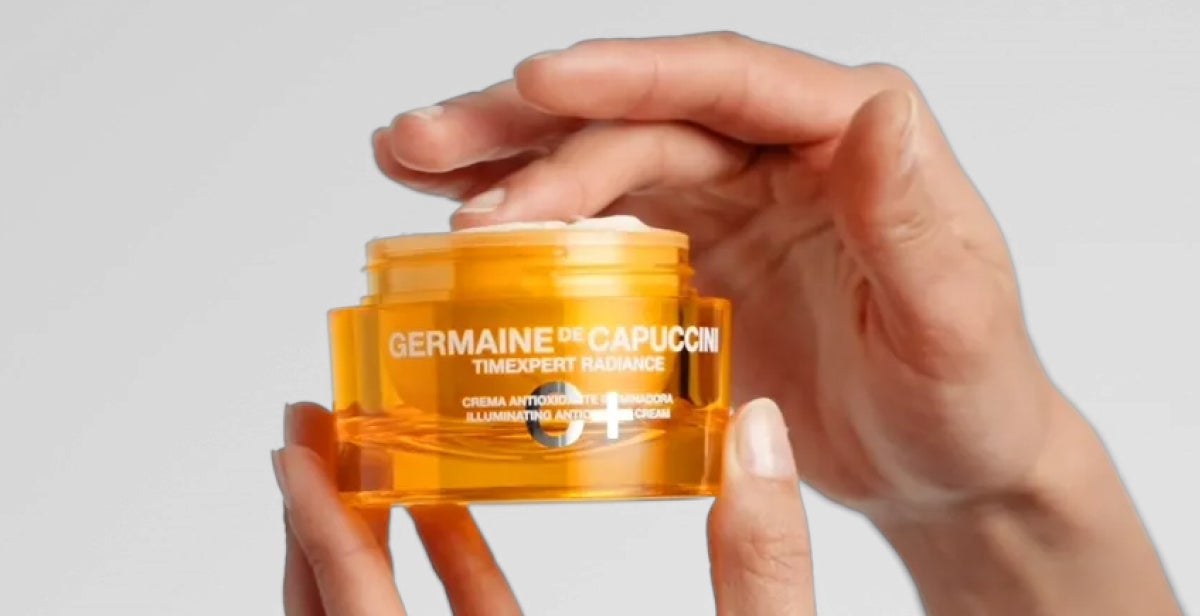 Cómo conseguir una piel luminosa con Vitamina C