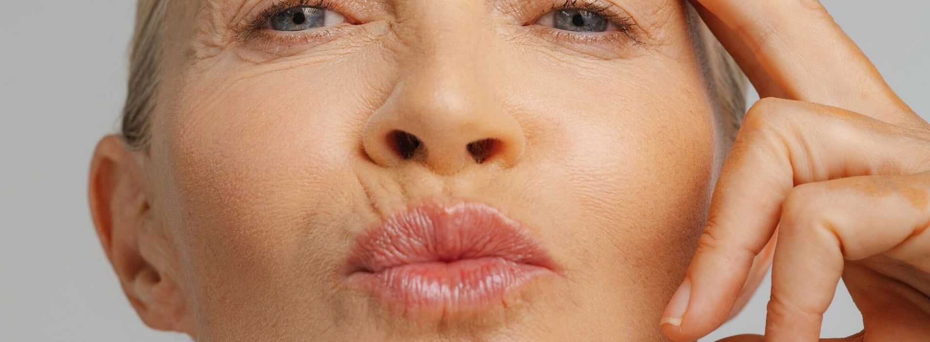 Surco nasogeniano: ¿Qué es y cómo tratarlo? Surco nasogeniano: ¿Qué es y cómo tratarlo?